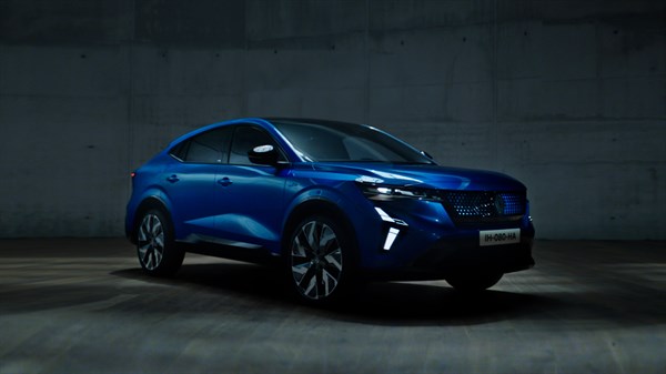 Renault Rafale E-Tech hybrid 