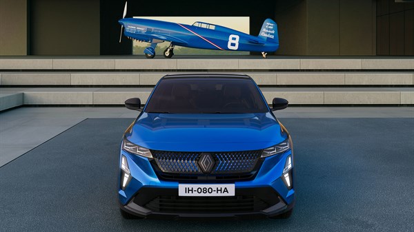 Renault Rafale E-Tech hybrid - signature lumineuse - phares