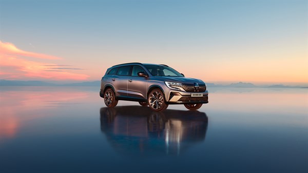 Renault Espace E-Tech full hybrid