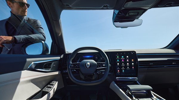 digital care service - financement et services - Renault Espace E-Tech full hybrid
