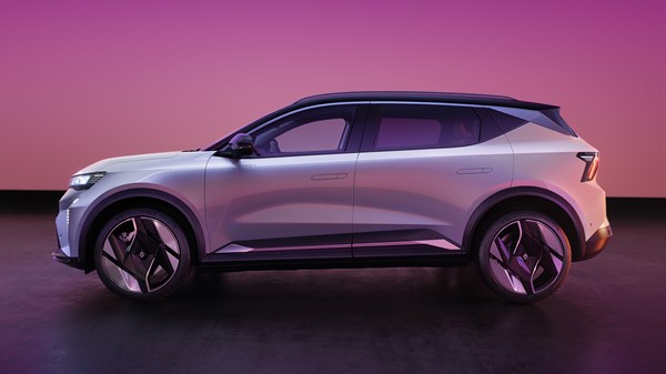 profil - Renault Scenic E-Tech électrique
