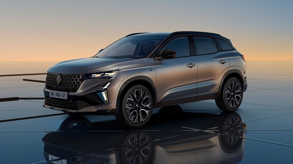 calandre structurée - Renault Austral full hybrid E-Tech