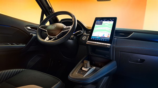 navigation en temps réel - Renault Captur full hybrid E-Tech