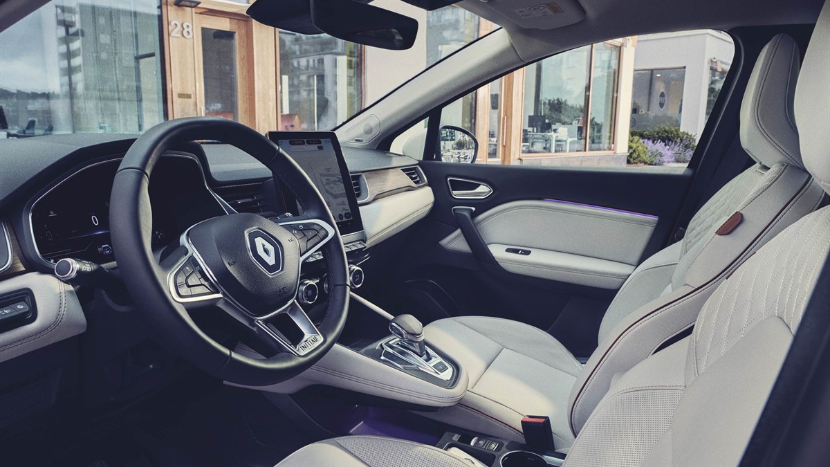 Renault CAPTUR INITIALE PARIS