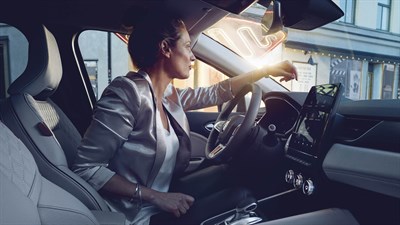 Renault CAPTUR INITIALE PARIS