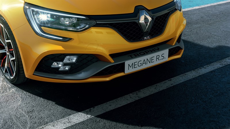 Nouvelle Renault MEGANE R.S. TROPHY