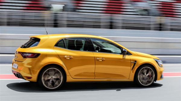 Nouvelle Renault MEGANE R.S. TROPHY