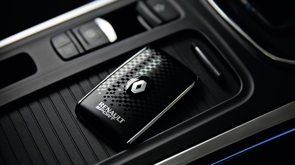 Renault - Carte mains-libres décors carbone